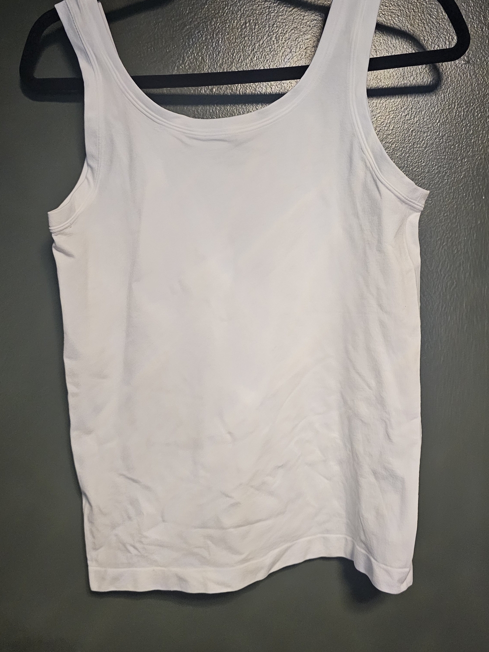 Bali White Scoop Neck Tank Top - Picture 2 of 3